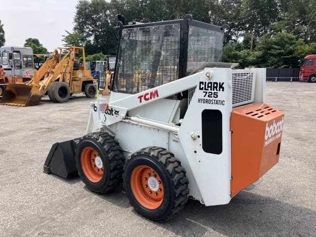 SKID STEER LOADER — Auction (lot 8456-306)
