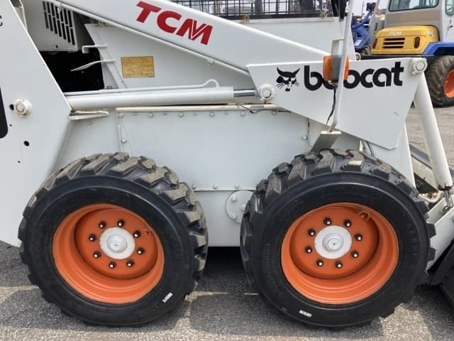 SKID STEER LOADER — Auction (lot 8456-306)