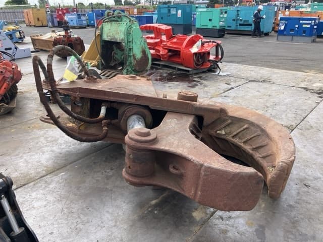 Crusher — Auction (lot 8456-3063)