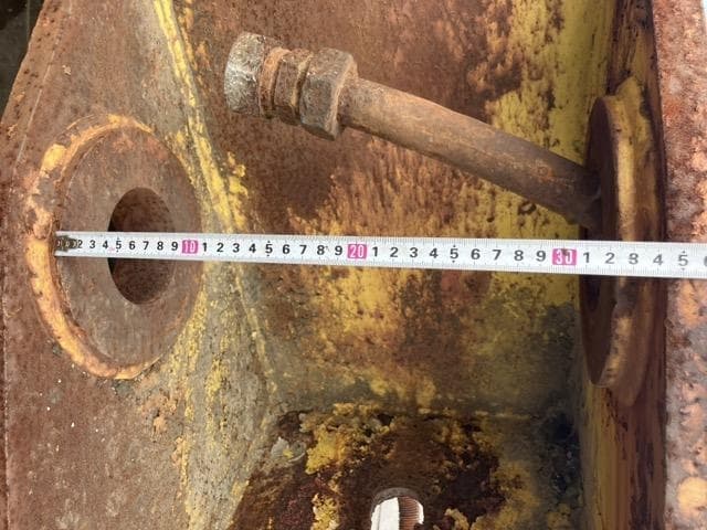 Crusher — Auction (lot 8456-3063)