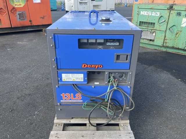 Generator — Auction (lot 8456-3067)