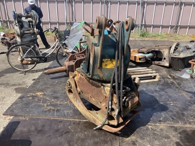 GRAPPLE — Auction (lot 8456-3069)