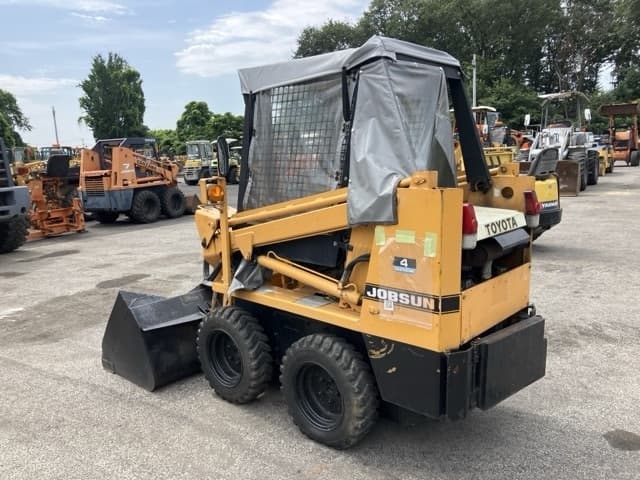 SKID STEER LOADER — Auction (lot 8456-307)