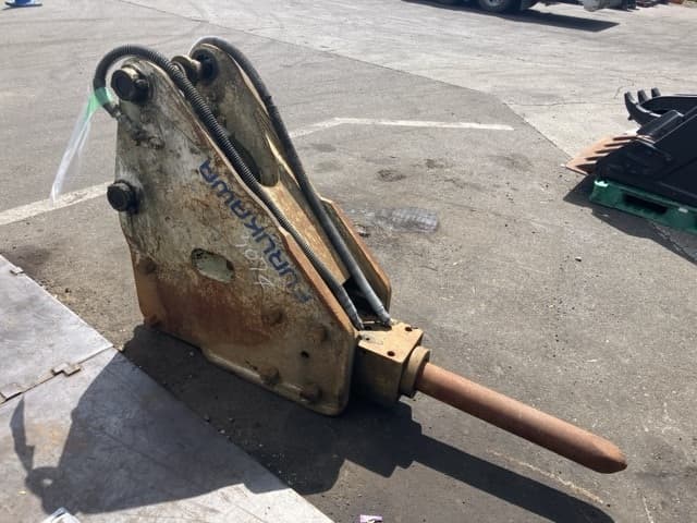 Breaker — Auction (lot 8456-3074)