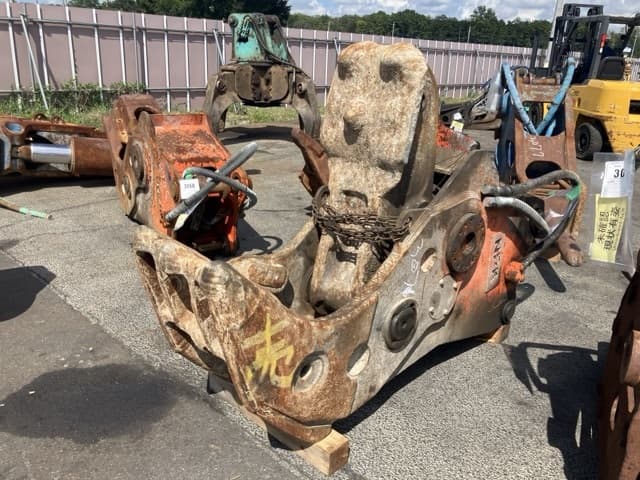 Crusher — Auction (lot 8456-3076)