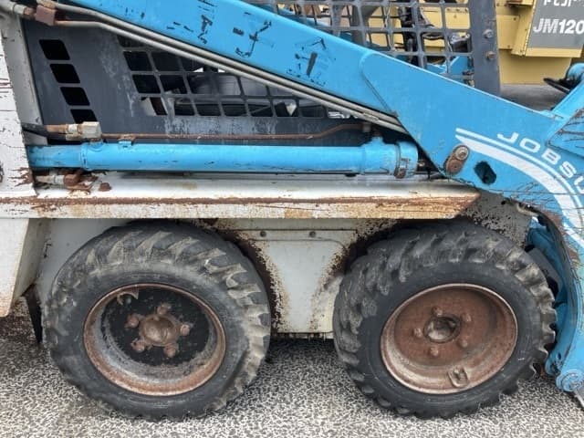SKID STEER LOADER — Auction (lot 8456-308)
