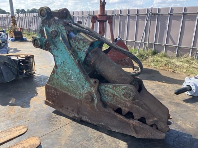 Crusher — Auction (lot 8456-3084)