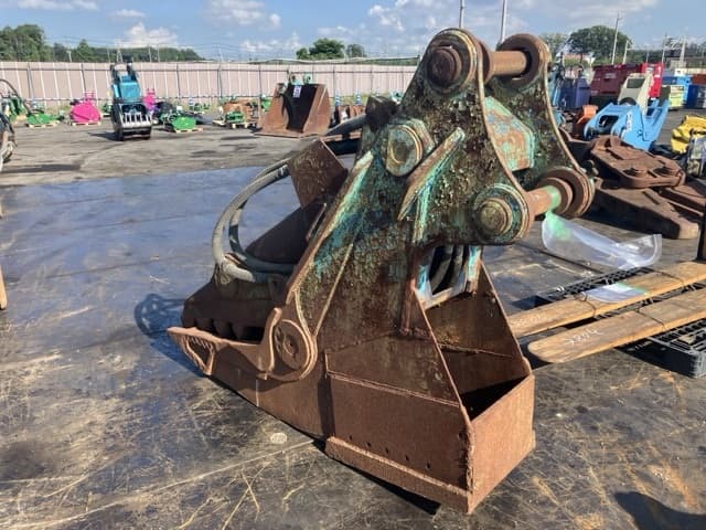 Crusher — Auction (lot 8456-3084)