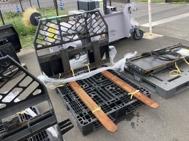 Attachment ETC — Auction (lot 8456-3092)