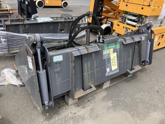 Bucket — Auction (lot 8456-3095)
