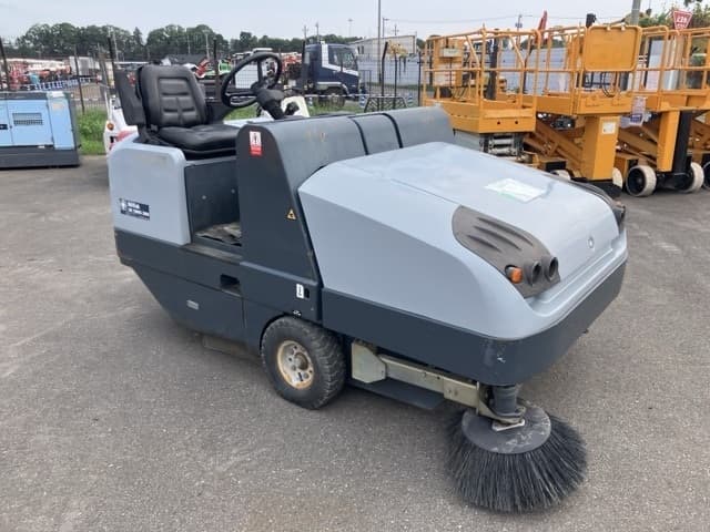 sweeper — Auction (lot 8456-3098)