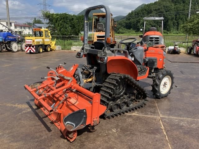 Tractor — Auction (lot 8456-31004)