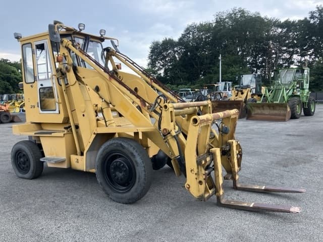 SHOVEL LOADER — Auction (lot 8456-311)