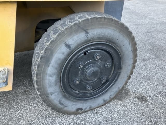 SHOVEL LOADER — Auction (lot 8456-311)