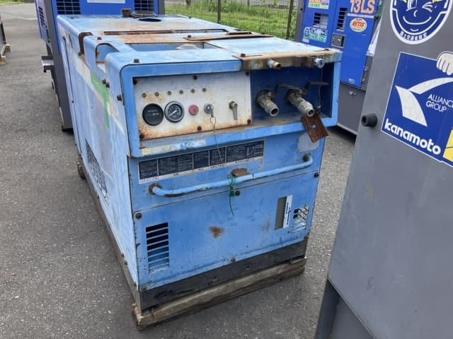 Compressor — Auction (lot 8456-3113)
