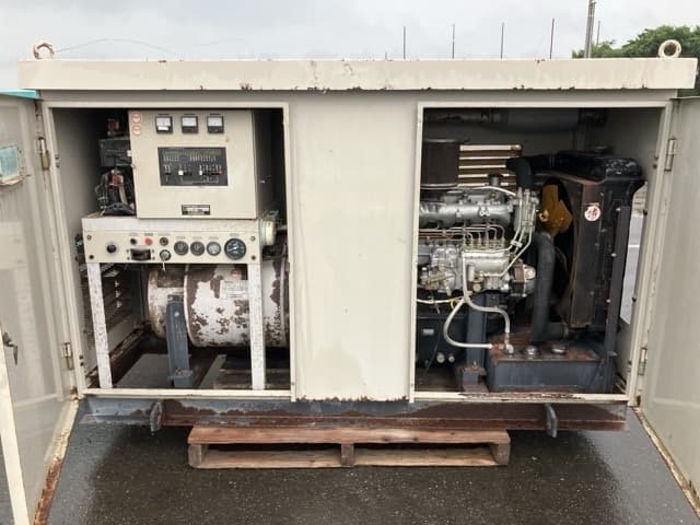 Generator — Auction (lot 8456-3120)