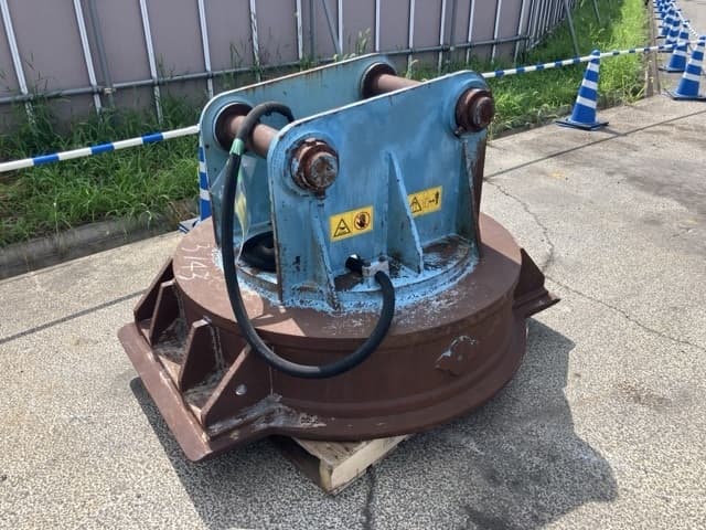 Magnet — Auction (lot 8456-3126)
