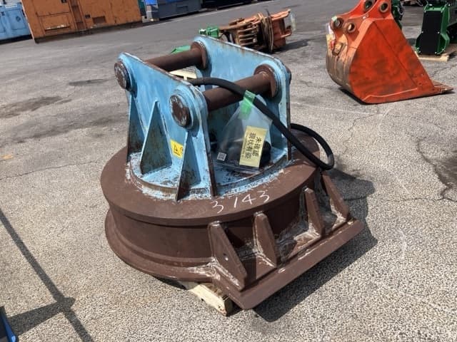 Magnet — Auction (lot 8456-3126)