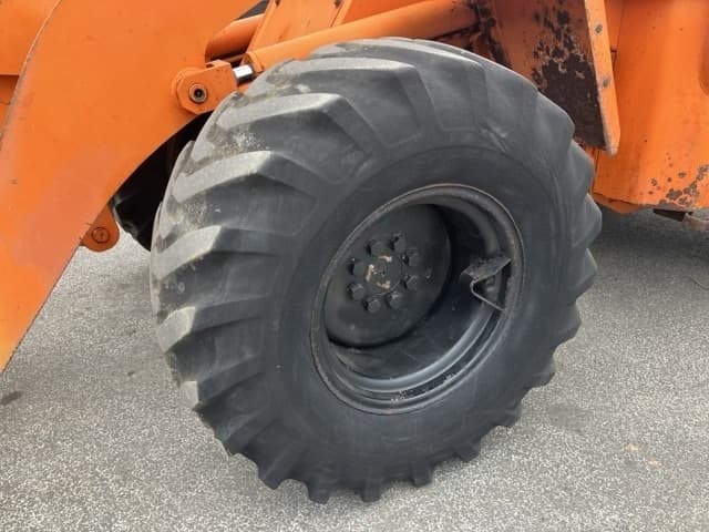 WHEEL LOADER — Auction (lot 8456-313)