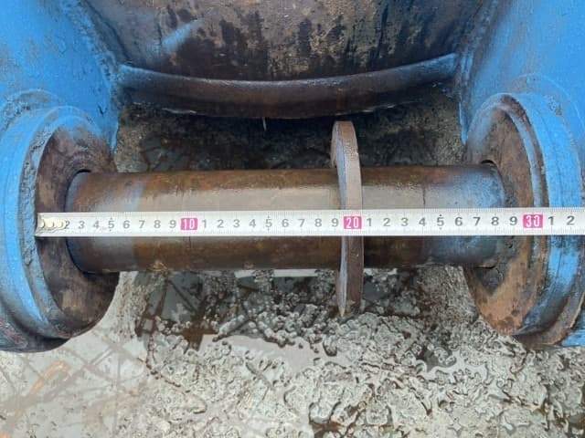 Magnet — Auction (lot 8456-3133)