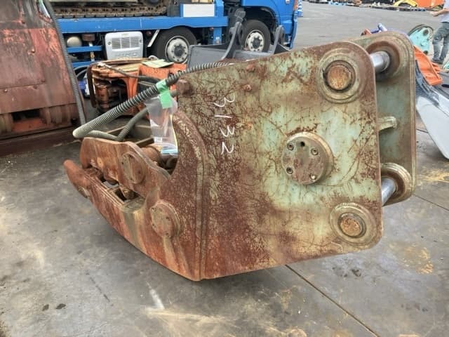 Crusher — Auction (lot 8456-3136)