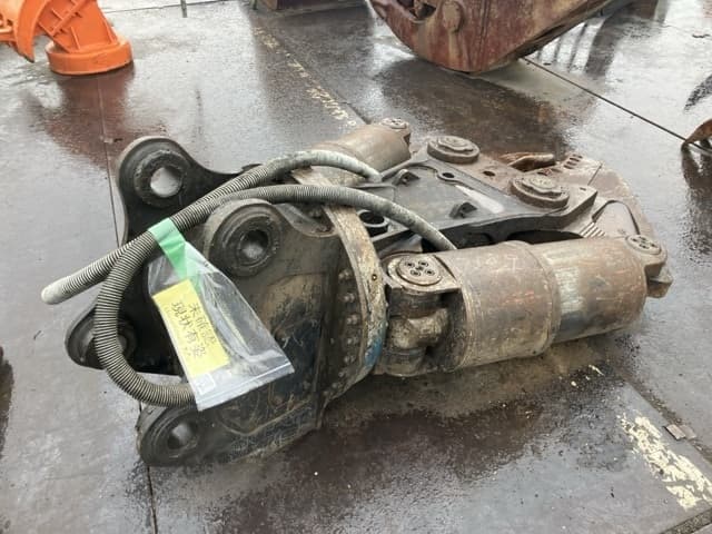 Cutter — Auction (lot 8456-3138)