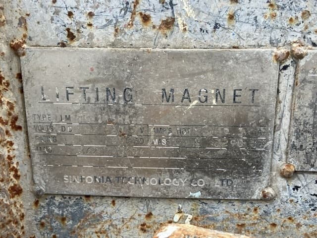 Magnet — Auction (lot 8456-3140)