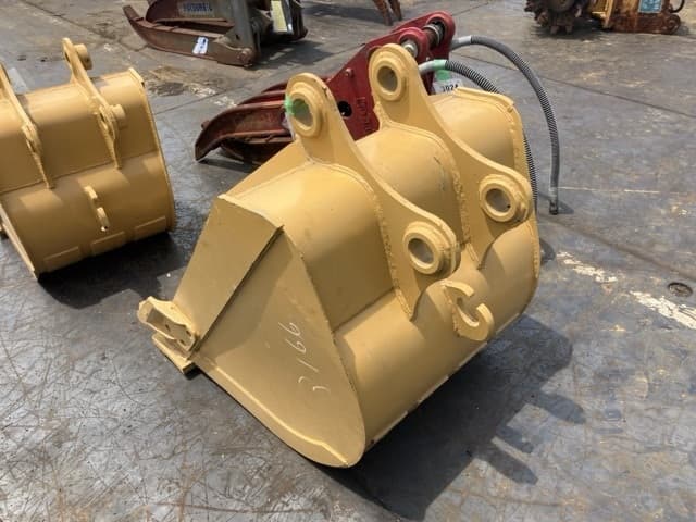Bucket — Auction (lot 8456-3147)
