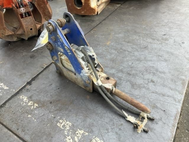 Breaker — Auction (lot 8456-3154)