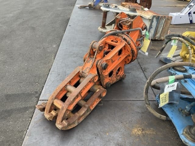 Fork — Auction (lot 8456-3155)