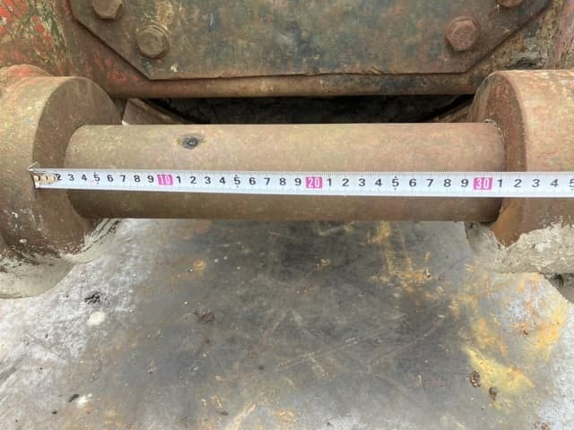 Crusher — Auction (lot 8456-3167)