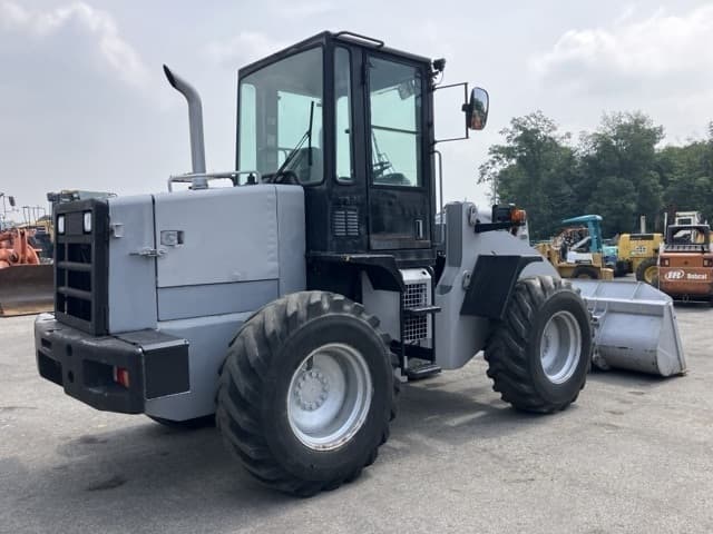 WHEEL LOADER — Auction (lot 8456-317)
