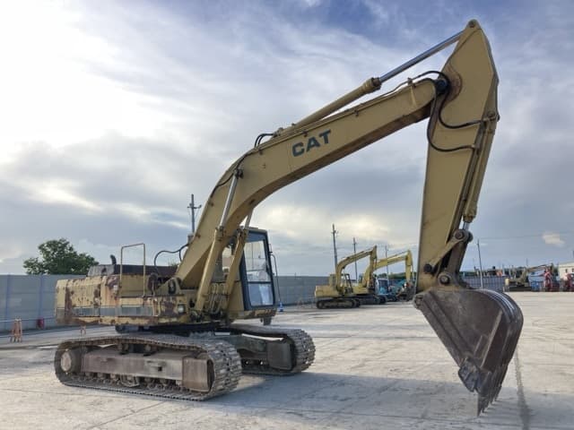 EXCAVATOR — Auction (lot 8456-32)