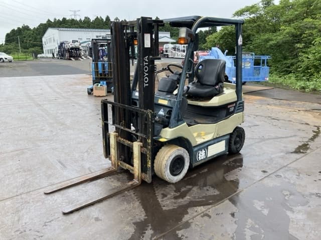 Battery Forklift — Auction (lot 8456-32001)