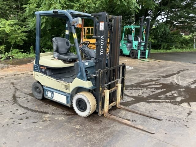 Battery Forklift — Auction (lot 8456-32001)