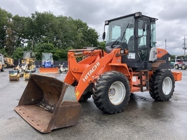 WHEEL LOADER — Auction (lot 8456-325)