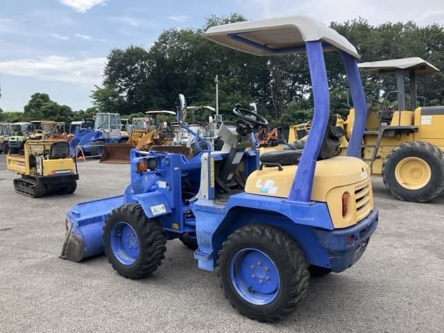 MINI WHEEL LOADER — Auction (lot 8456-329)