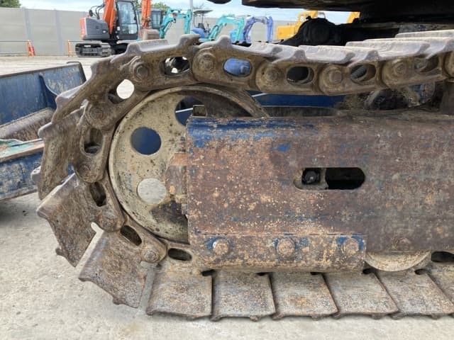 MINI EXCAVATOR — Auction (lot 8456-33)