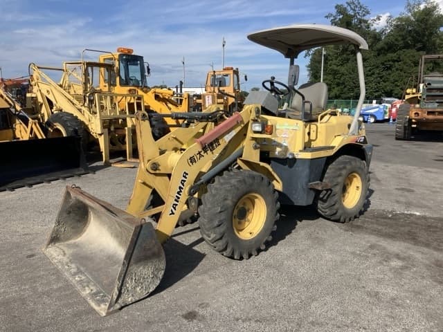 MINI WHEEL LOADER — Auction (lot 8456-330)