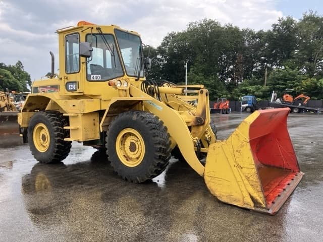 WHEEL LOADER — Auction (lot 8456-334)