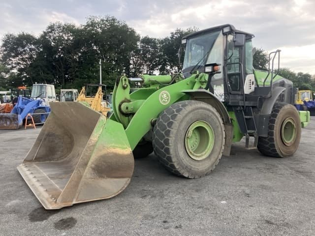 WHEEL LOADER — Auction (lot 8456-335)