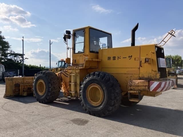 WHEEL LOADER — Auction (lot 8456-336)