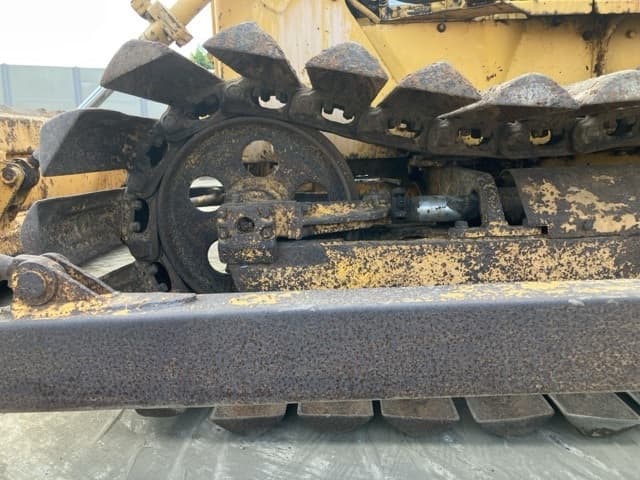 Bulldozer — Auction (lot 8456-339)