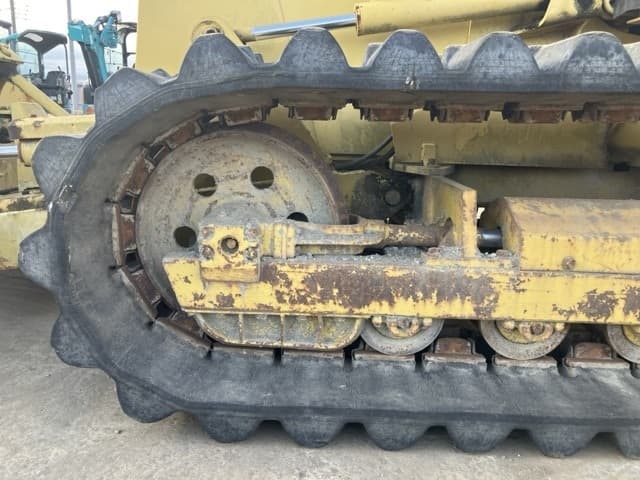 Bulldozer — Auction (lot 8456-341)