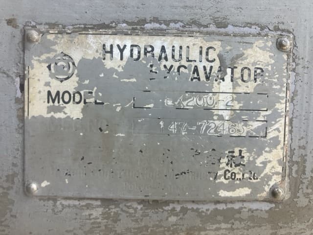 EXCAVATOR — Auction (lot 8456-357)