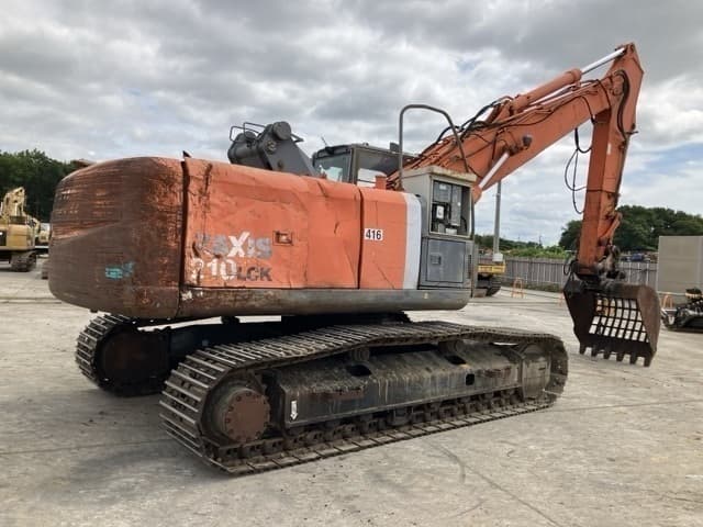 EXCAVATOR — Auction (lot 8456-358)