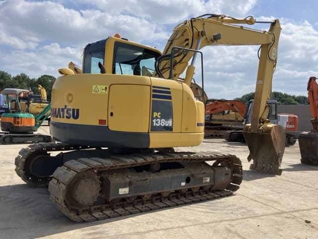 EXCAVATOR — Auction (lot 8456-36)