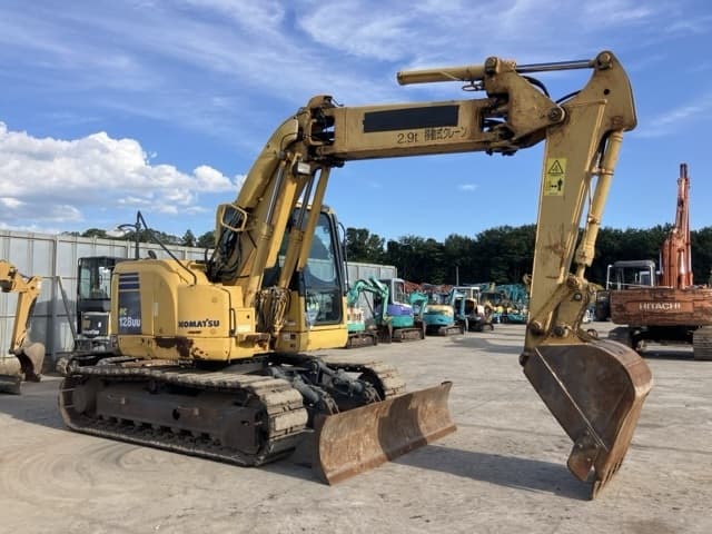 EXCAVATOR — Auction (lot 8456-362)