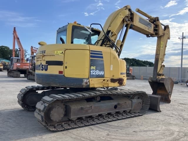 EXCAVATOR — Auction (lot 8456-362)