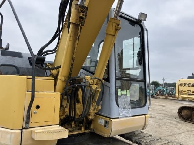 EXCAVATOR — Auction (lot 8456-363)